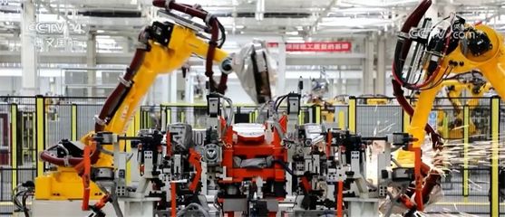高端化、智能化、綠色化、融合化 通信工程設(shè)計(jì)引領(lǐng)中國(guó)傳統(tǒng)制造業(yè)轉(zhuǎn)型升級(jí)